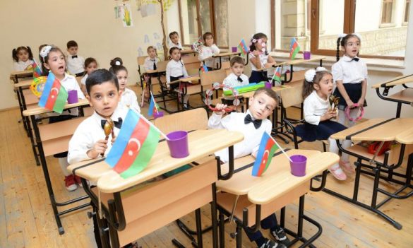 Уже 65 школ в Азербайджане работают по методике Базарного