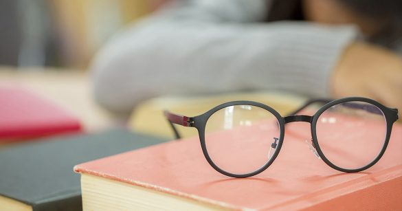 Влияние начала школьного обучения на зрение детей